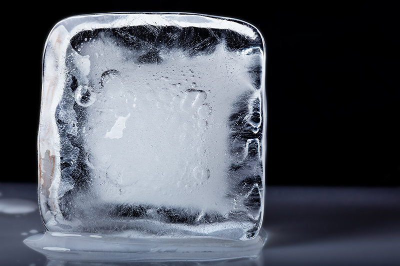 La glace pilée à usage multiple - Glaçons et carboglace pas cher en Gironde  - gelaquitaine